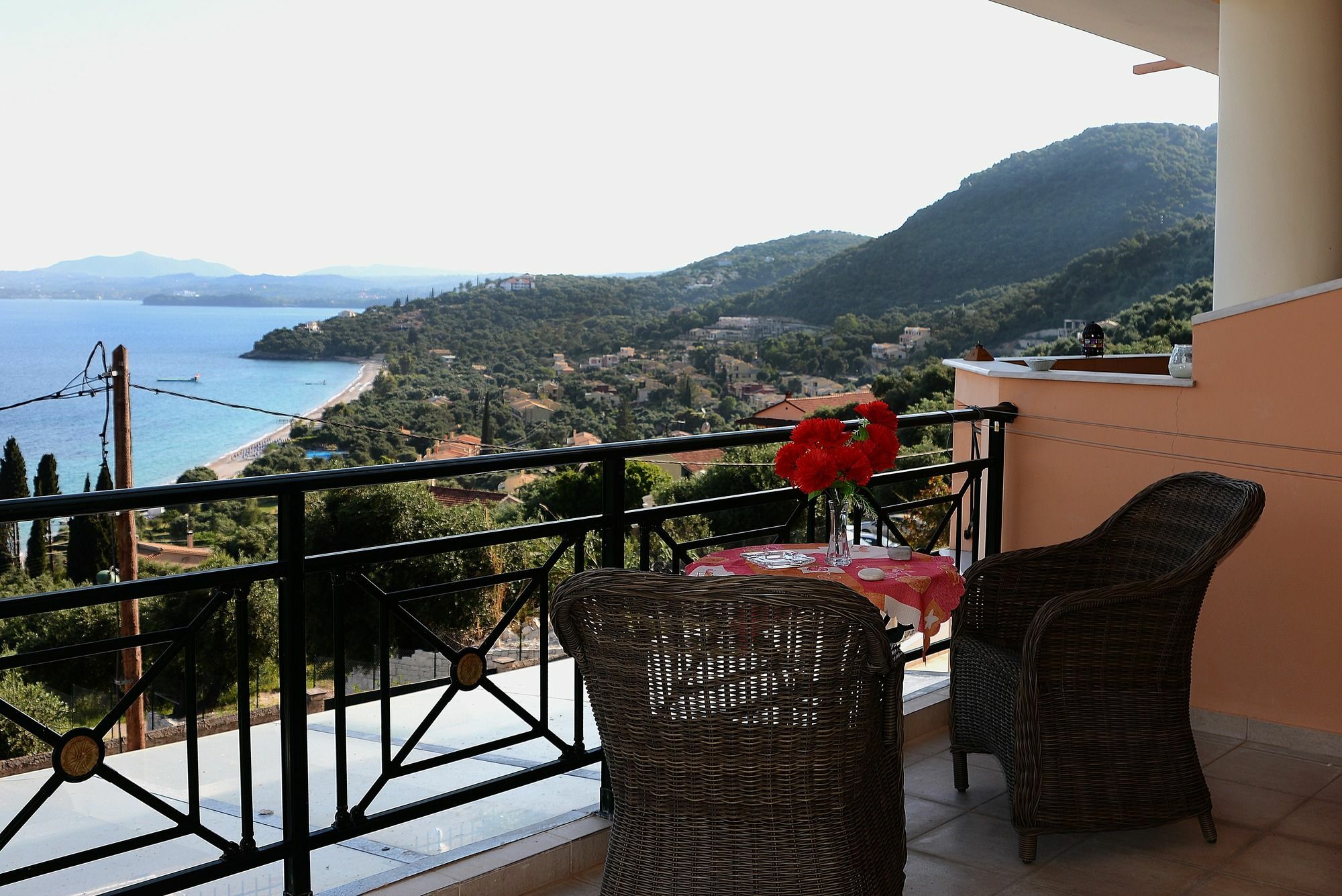 Sarakinos Apartments บาร์บาตี ภายนอก รูปภาพ